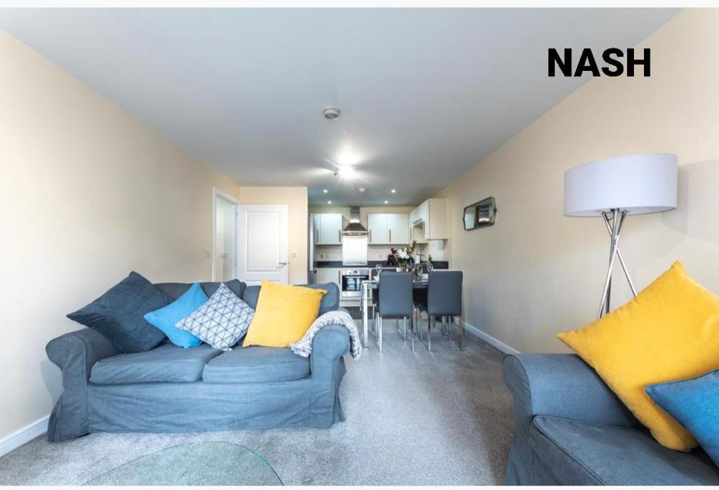 Stylish 2 Bedroom Apartment-Short Term Lets & Serviced Accomodation Reading Dış mekan fotoğraf