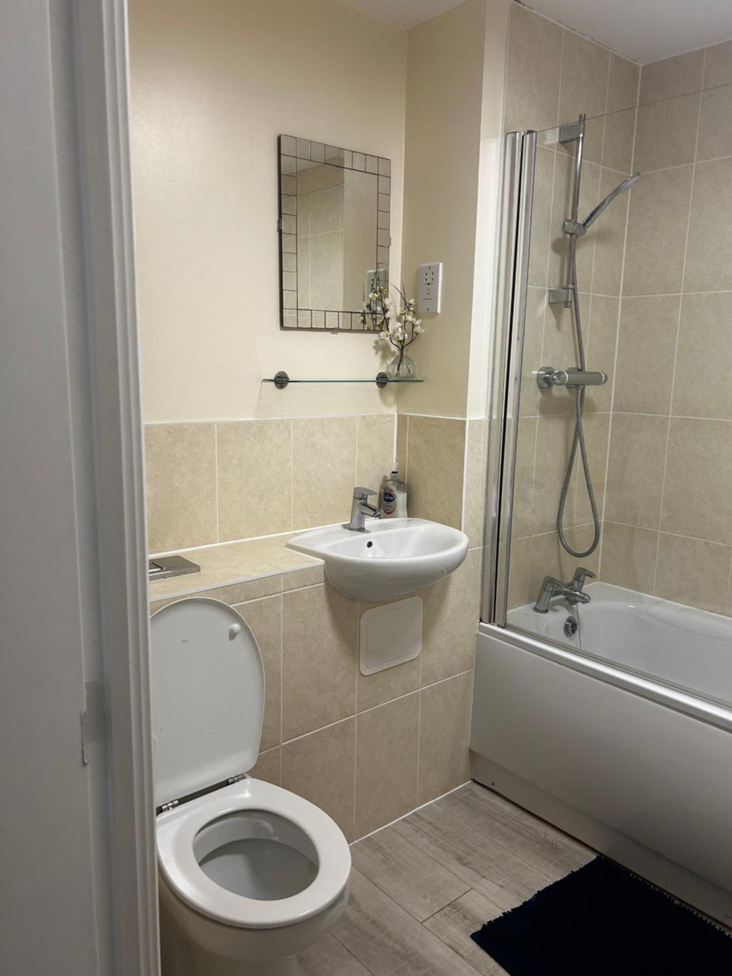 Stylish 2 Bedroom Apartment-Short Term Lets & Serviced Accomodation Reading Dış mekan fotoğraf